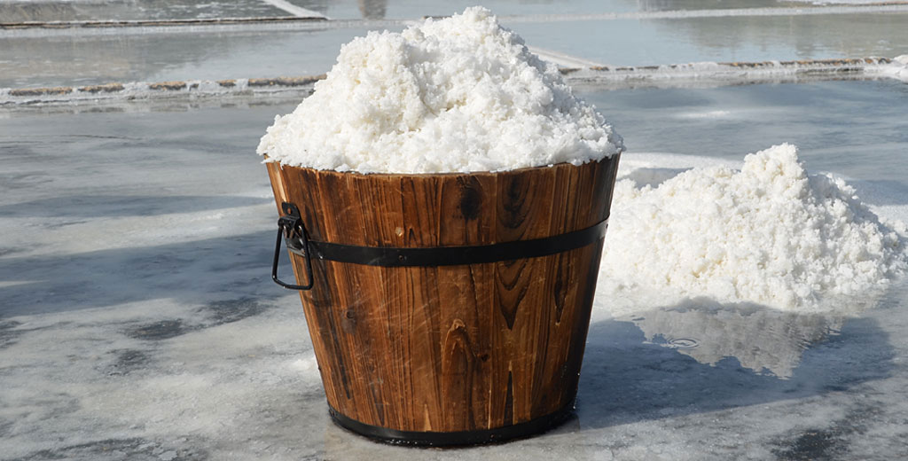 Producción artesanal de sal mineral